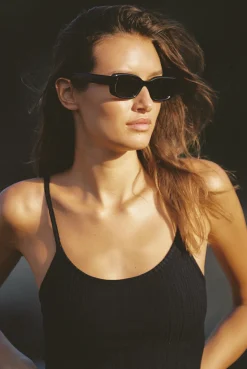ELCE Swim Accessories-AKARI SUNGLASSES - BLACK