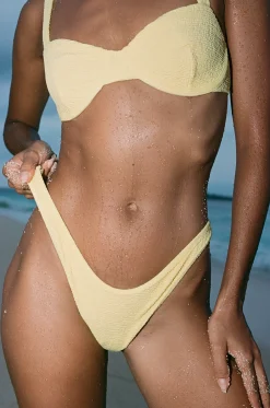 ELCE Swim Swim Tops-PRE ORDER // ESCAPE BRACUP TOP -