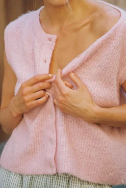 ELCE Swim Holiday Capsule|Tops-YUNI VEST - ROUGE